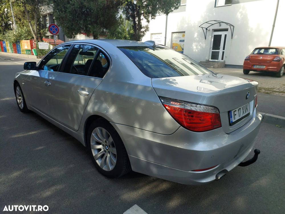 BMW Seria 5 520d Aut. - 7