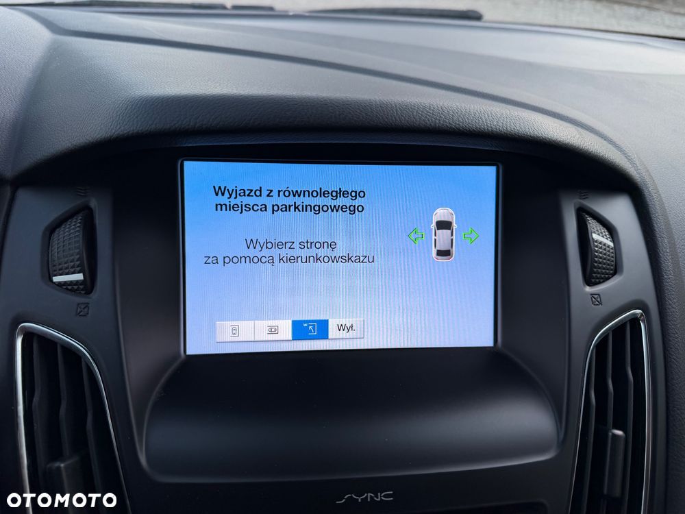 Ford Focus 1.0 EcoBoost Titanium Business - 21