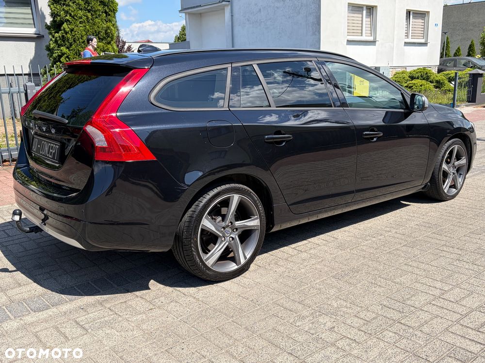 Volvo V60 D3 Momentum - 3