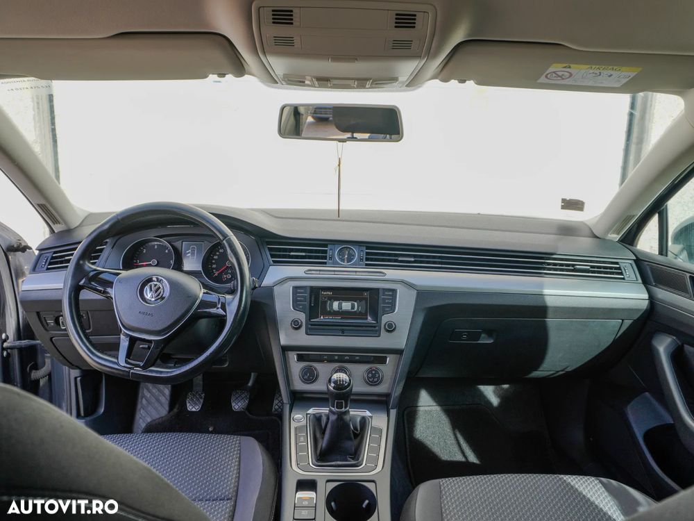Volkswagen Passat - 6