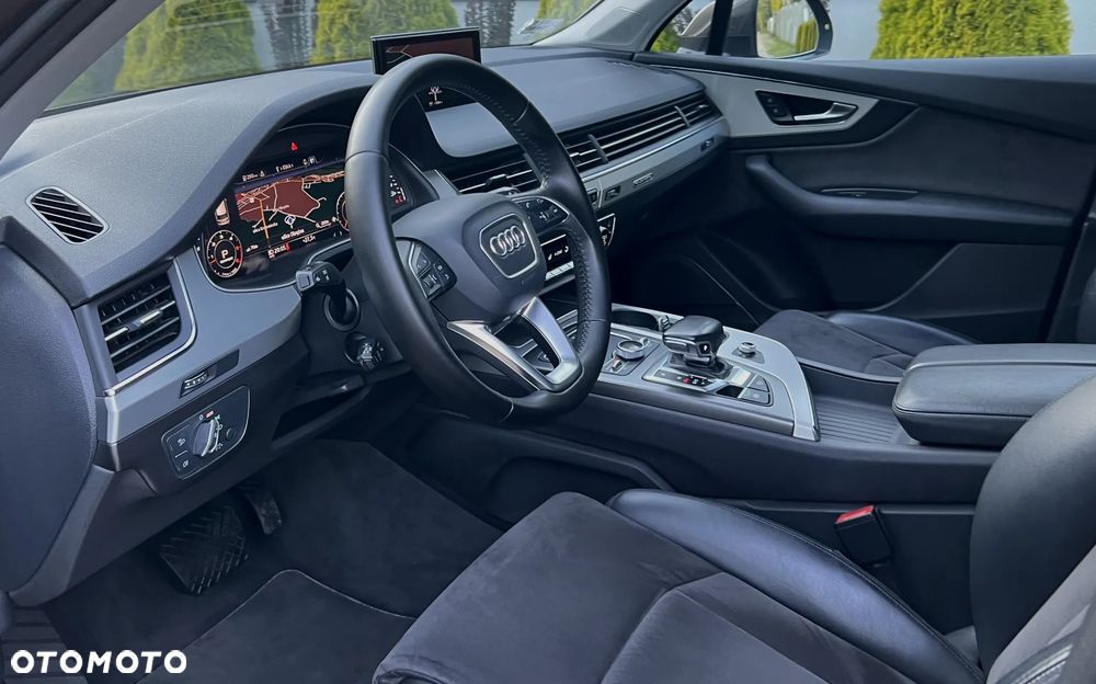 Audi Q7 45 TDI mHEV Quattro S Line Tiptr - 11