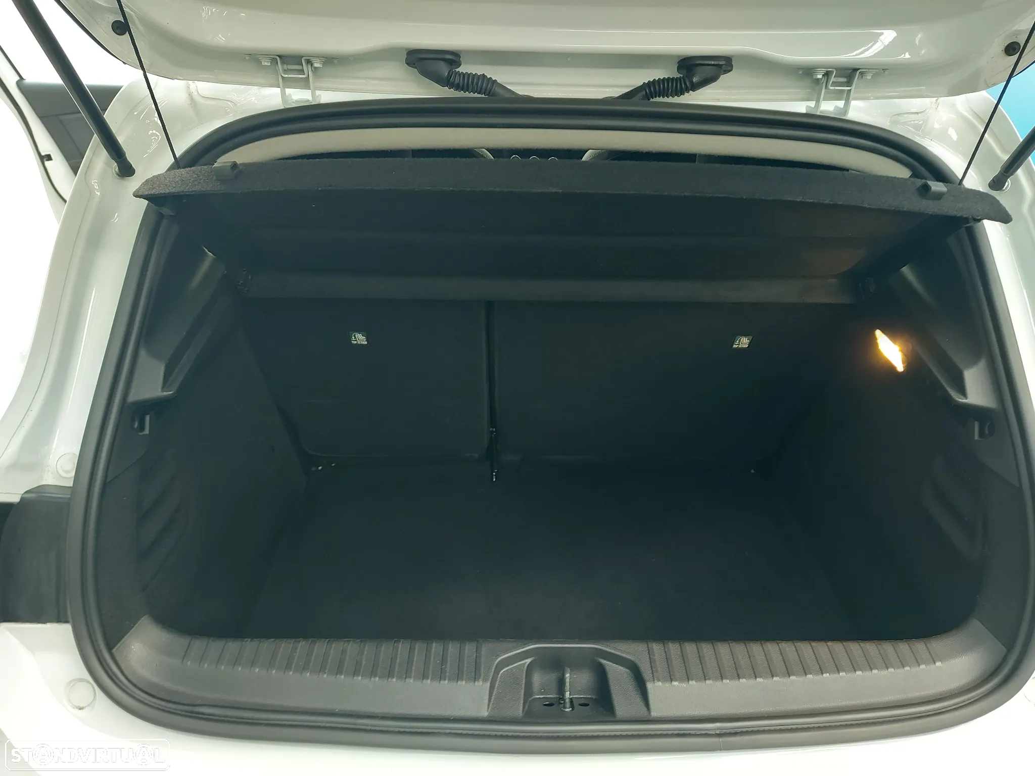 Renault Clio 1.0 TCe Evolution - 11