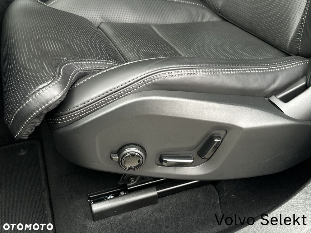 Volvo XC 60 - 13