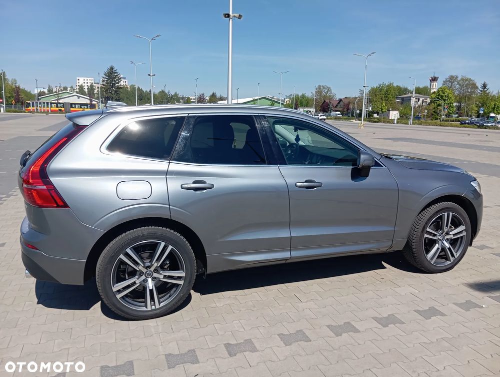 Volvo XC 60 T5 Momentum - 5
