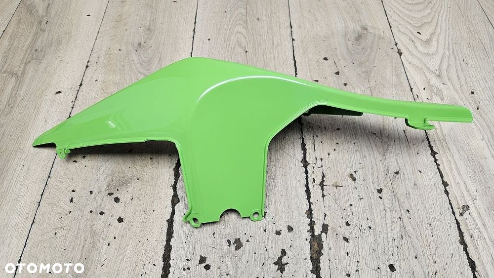 Owiewka zadupek ogon Kawasaki Ninja 250 R  36040-0114 - 2