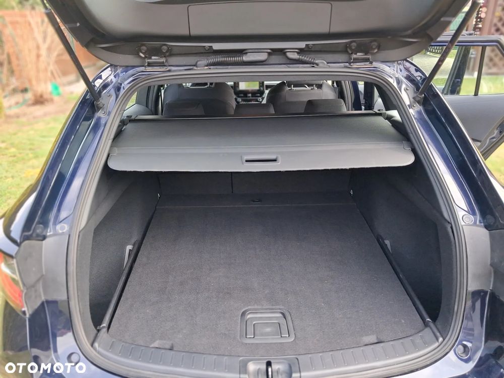 Toyota Corolla 1.8 Hybrid Comfort - 22