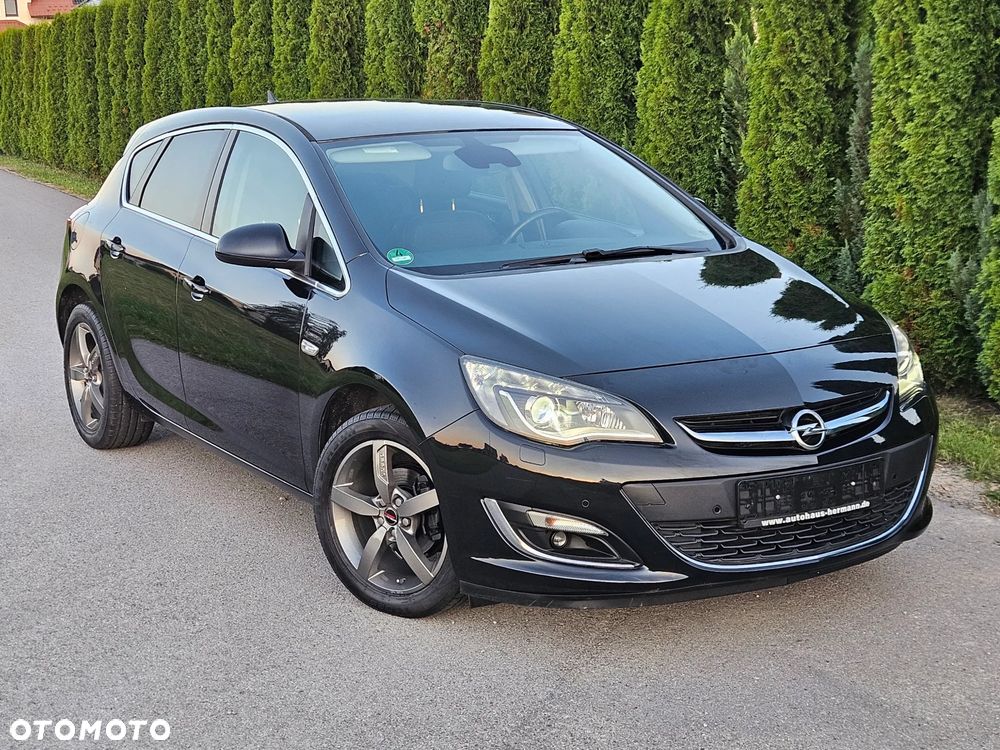 Opel Astra 1.4 T Cosmo - 19
