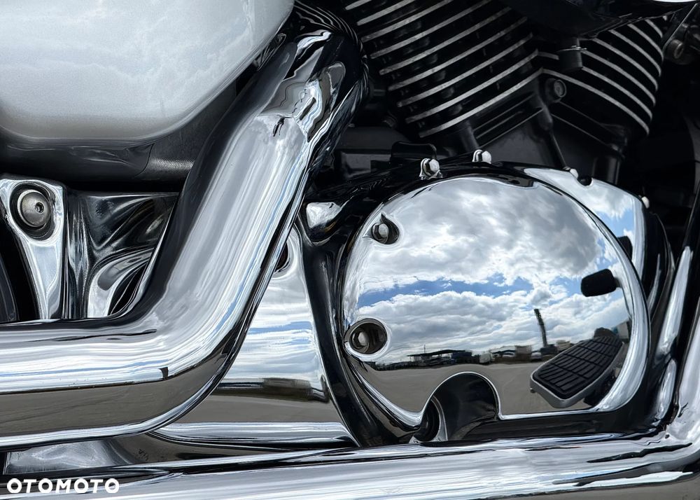 Suzuki VL 800 Volusia - Boulevard C50 - 31