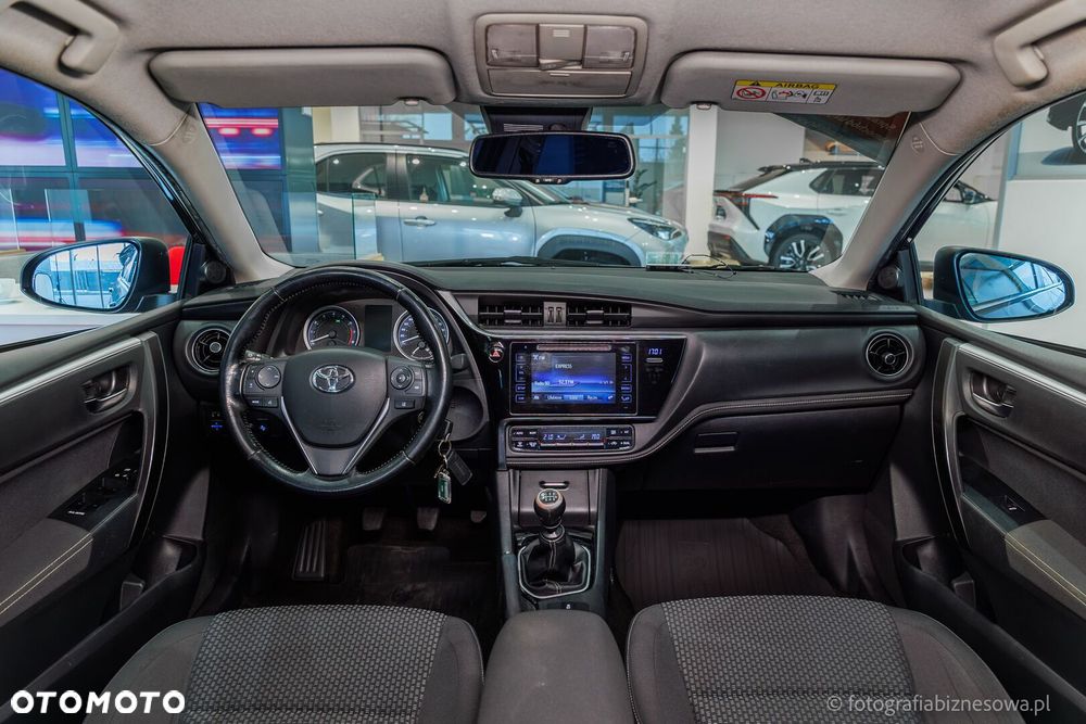 Toyota Corolla 1.6 Premium EU6 - 7