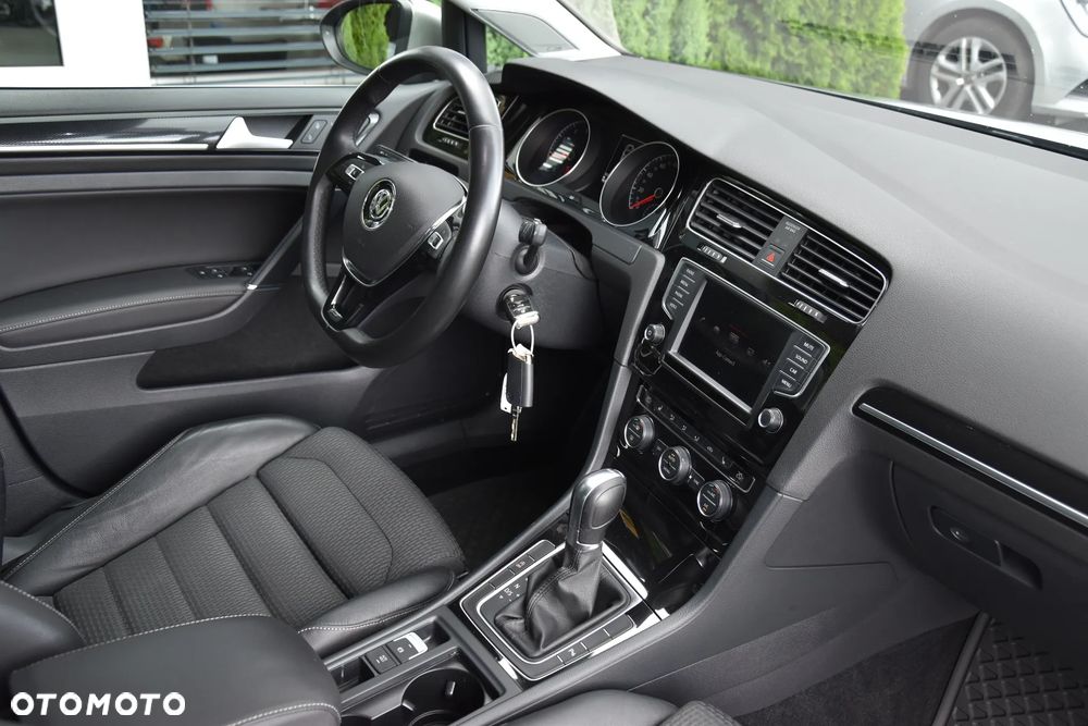 Volkswagen Golf 1.4 TSI (BlueMotion Technology) DSG Comfortline - 16