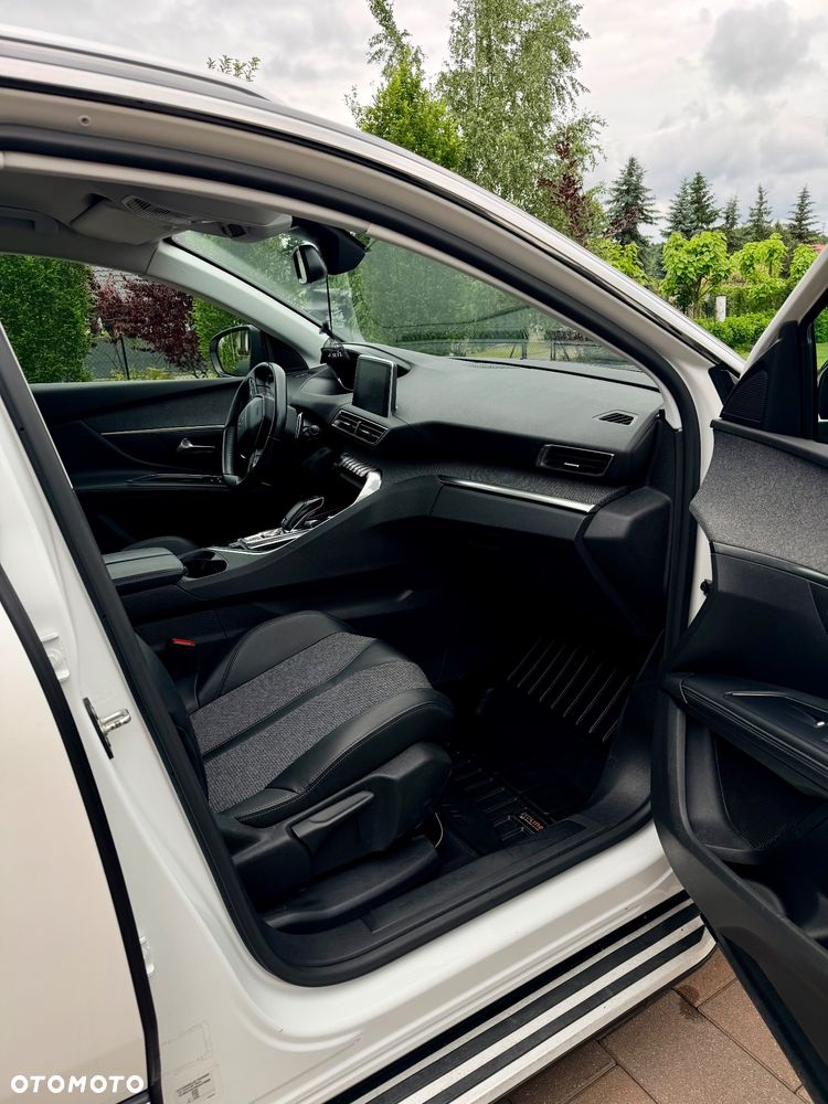 Peugeot 5008 1.5 BlueHDi Allure S&S EAT8 - 15