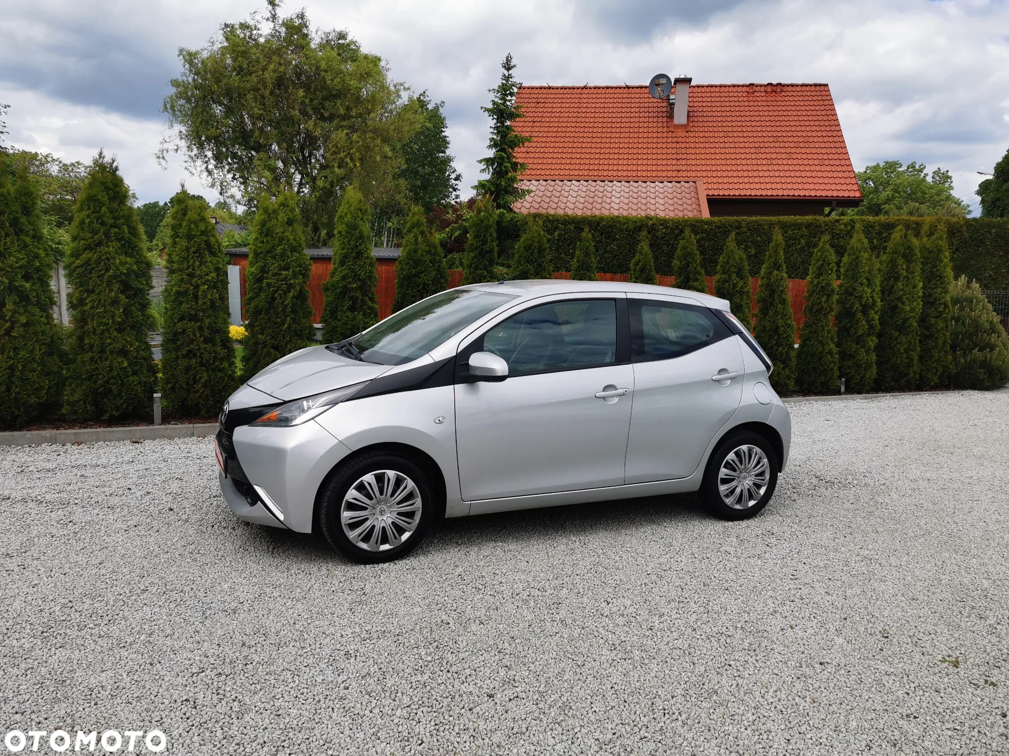 Toyota Aygo x-play - 19