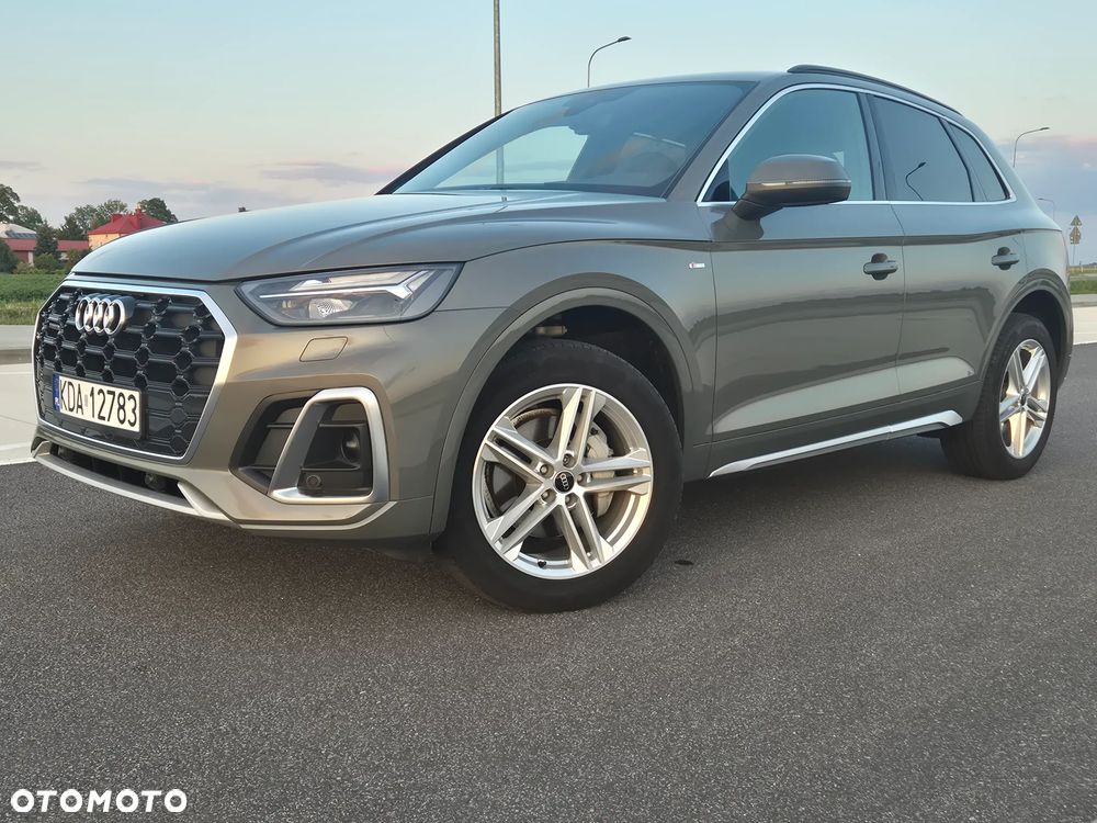 Audi Q5 40 TDI quattro S tronic sport - 4