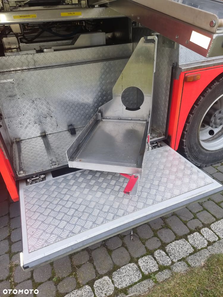 Mercedes-Benz atego 1529 straz pozarna 4x4 - 7