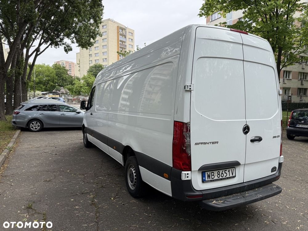 Mercedes-Benz Sprinter - 6