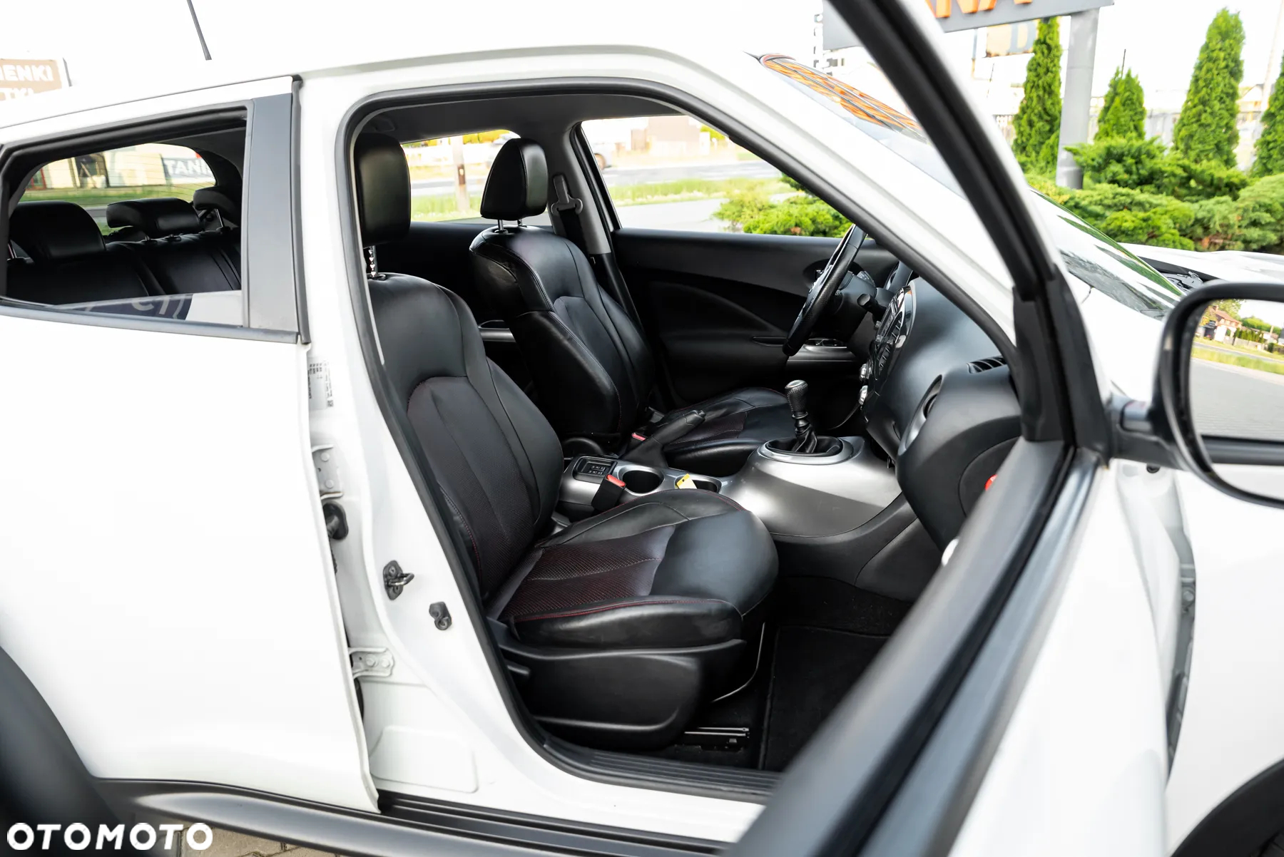 Nissan Juke 1.6 T Shiro - 20