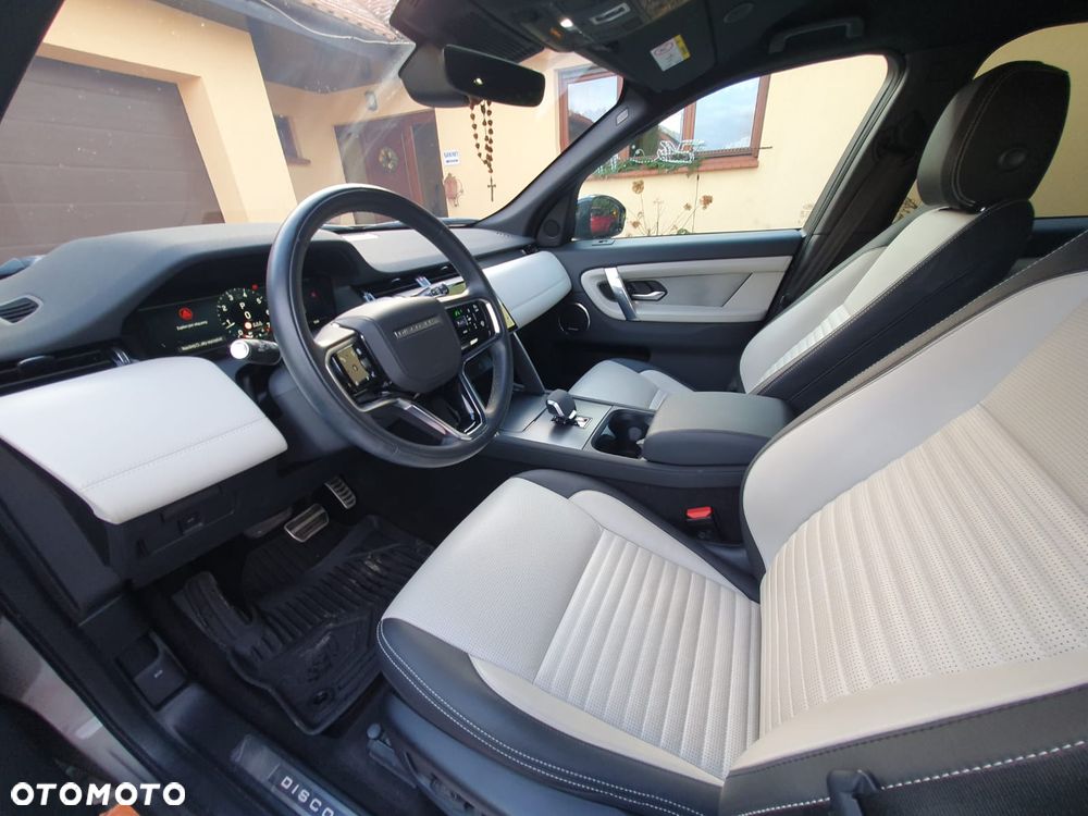 Land Rover Discovery Sport 2.0 P250 mHEV HSE - 37