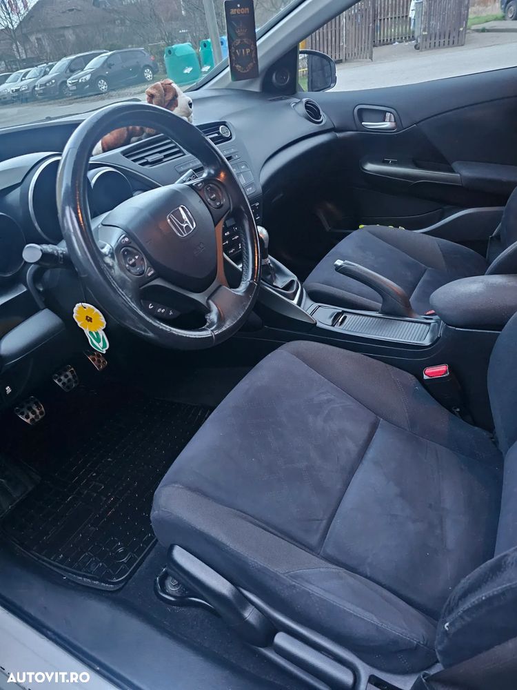 Honda Civic 1.6 i-DTEC MT S - 14