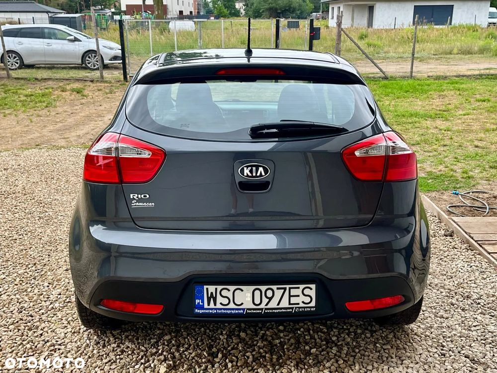 Kia Rio 1.2 Attract - 8