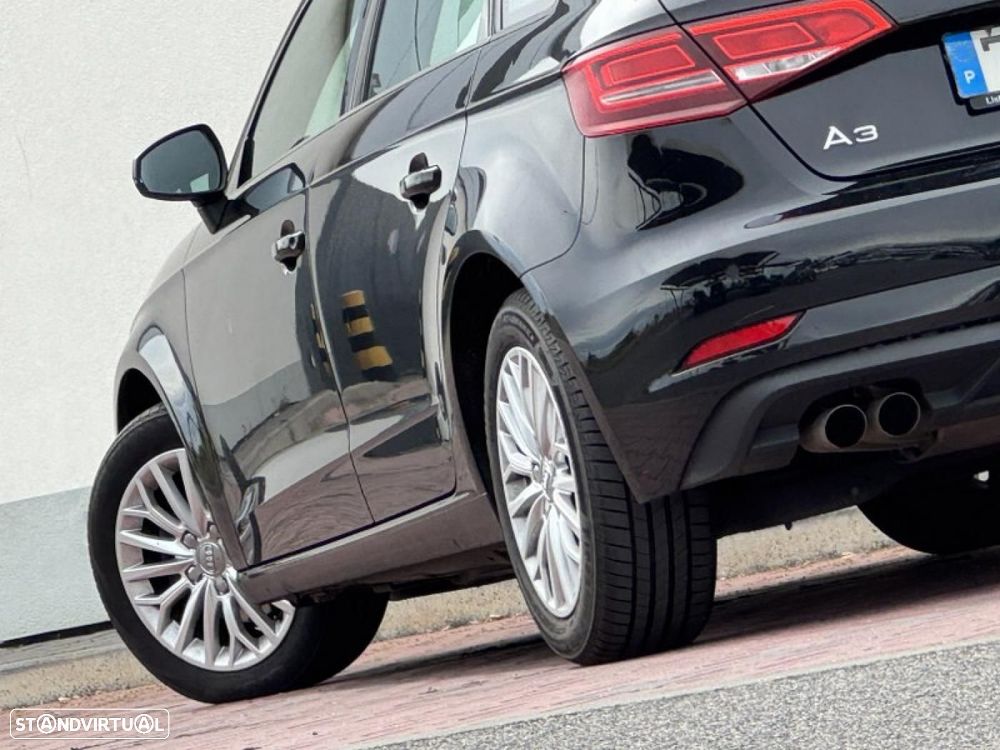 Audi A3 Sportback 2.0 TDI - 36