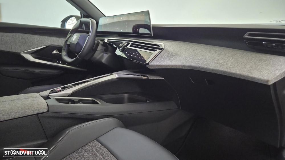Peugeot 3008 - 11