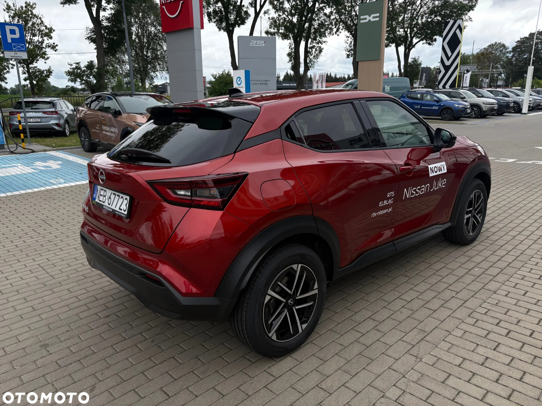 Nissan Juke 1.0 DIG-T N-Connecta DCT - 5