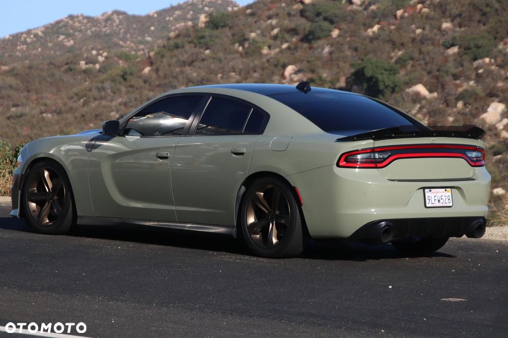 Dodge Charger 5.7 R/T - 7
