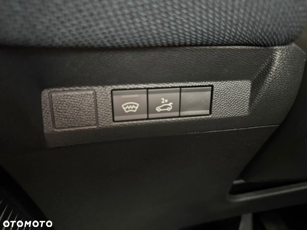 Citroën C5 Aircross 1.2 mHEV Max eDCT6 - 22