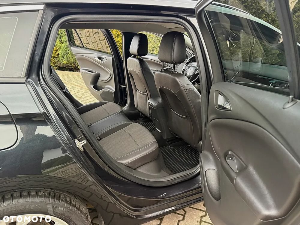 Opel Astra 1.6 BiTurbo D (CDTI) Start/Stop Innovation - 6