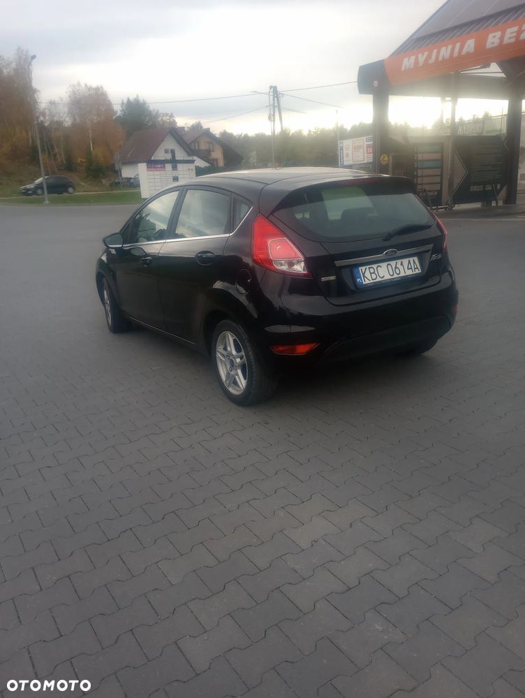 Ford Fiesta 1.0 EcoBoost Titanium - 4