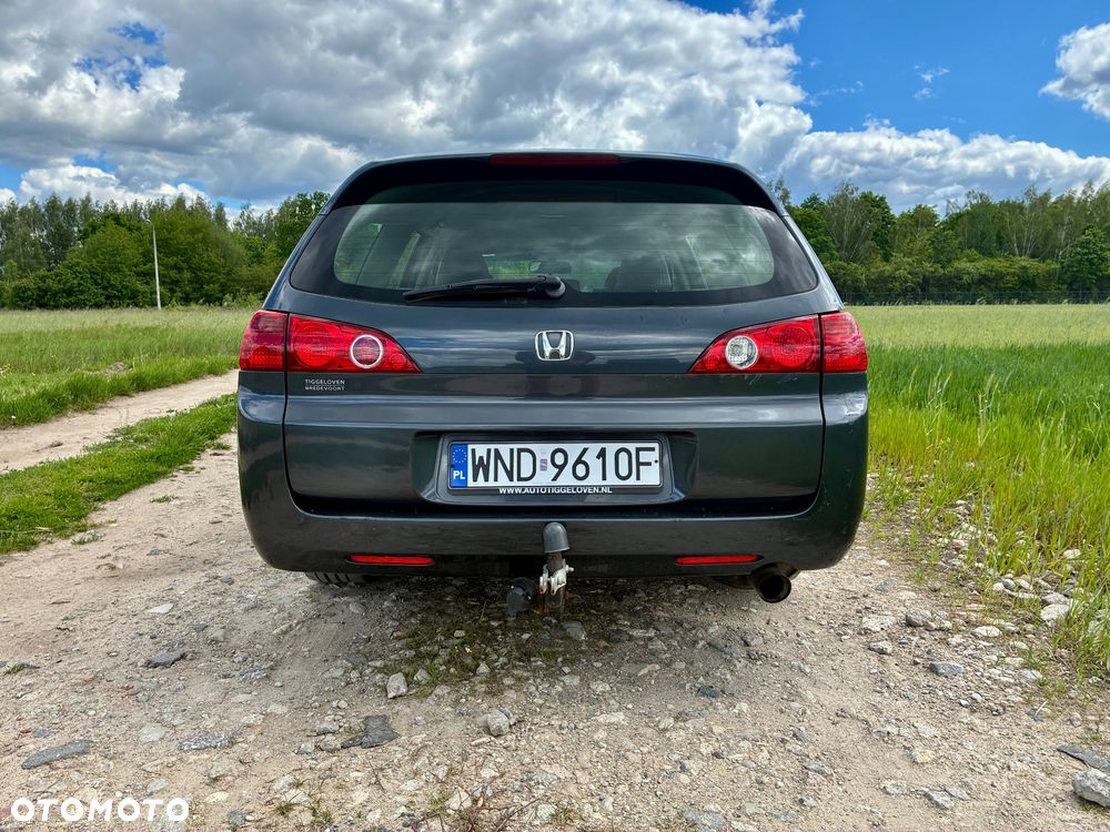 Honda Accord 2.0 i Executive - 8