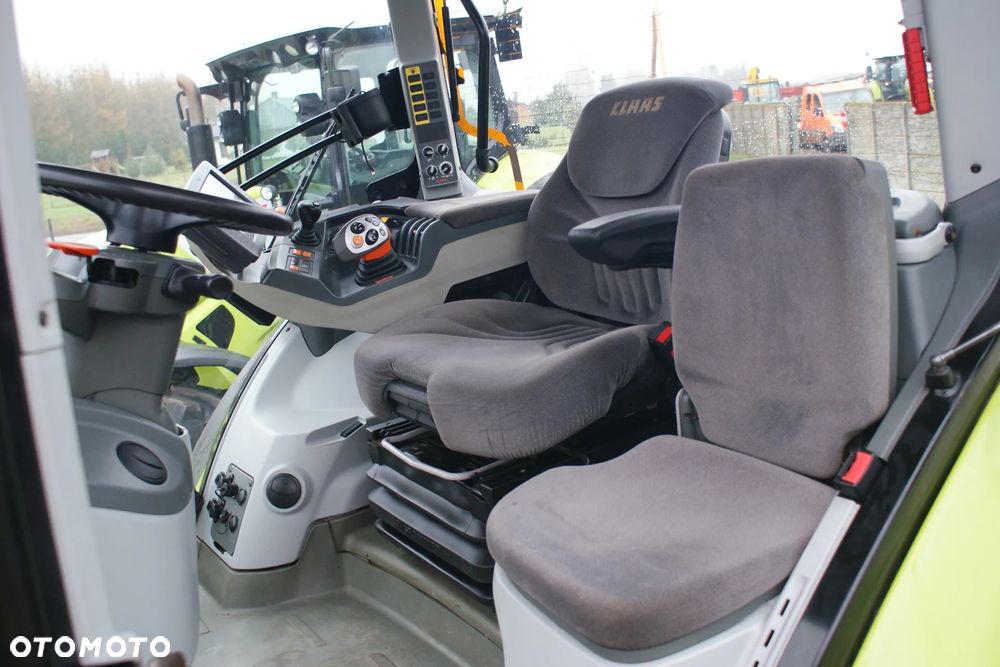 Claas Axion 830 CMATIC - 28