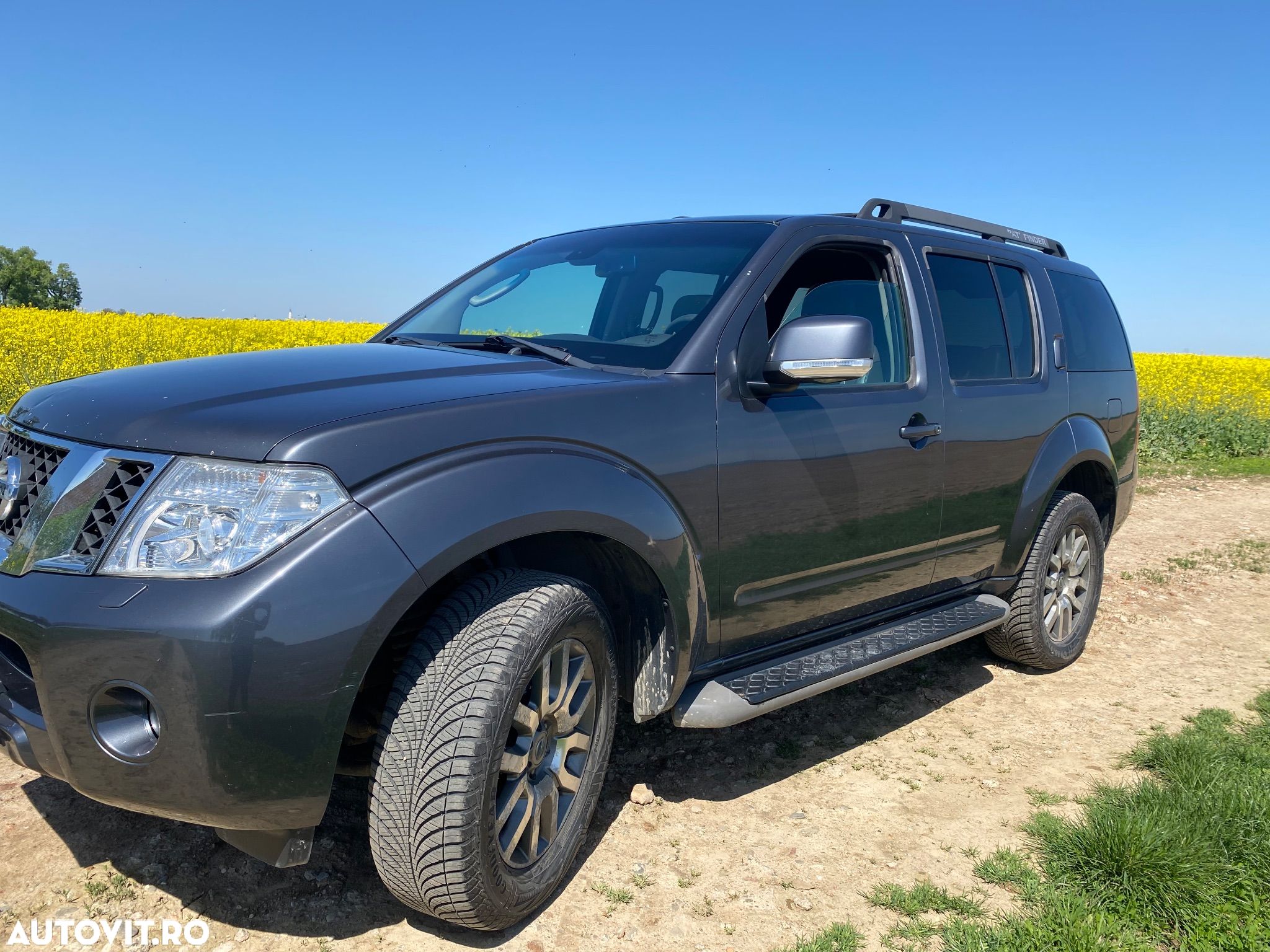 Nissan Pathfinder 2.5 dCi DPF All Mode 4X4 LE Aut. - 1