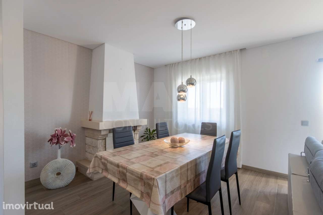 Propriedade com 3 apartamentos e piscina em Óbidos - Grande imagem: 4/50