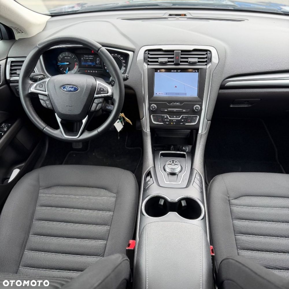 Ford Mondeo - 27