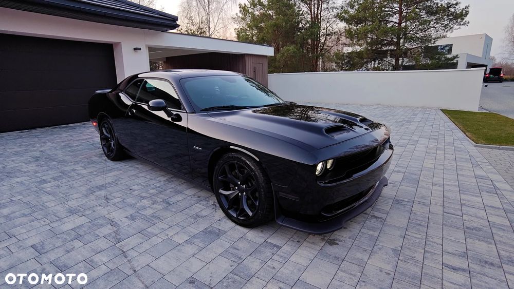 Dodge Challenger 5.7 R/T - 8