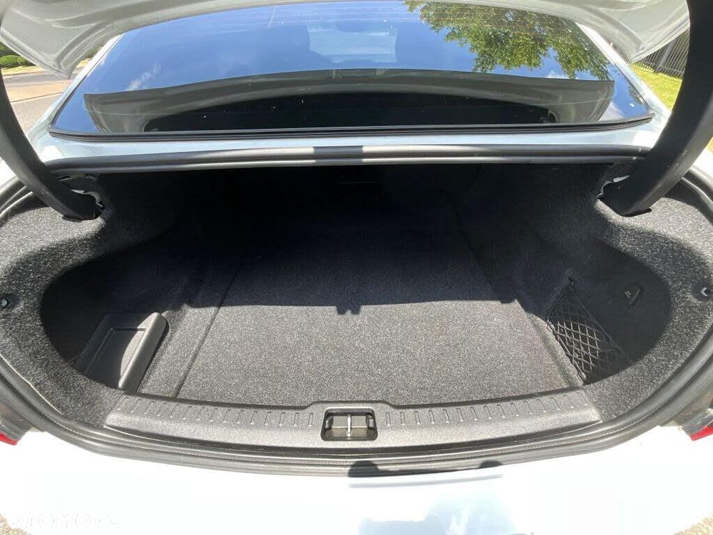 Volvo S60 T6 AWD R-Design - 21