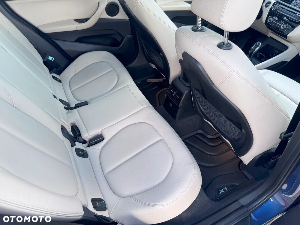 BMW X1 - 19