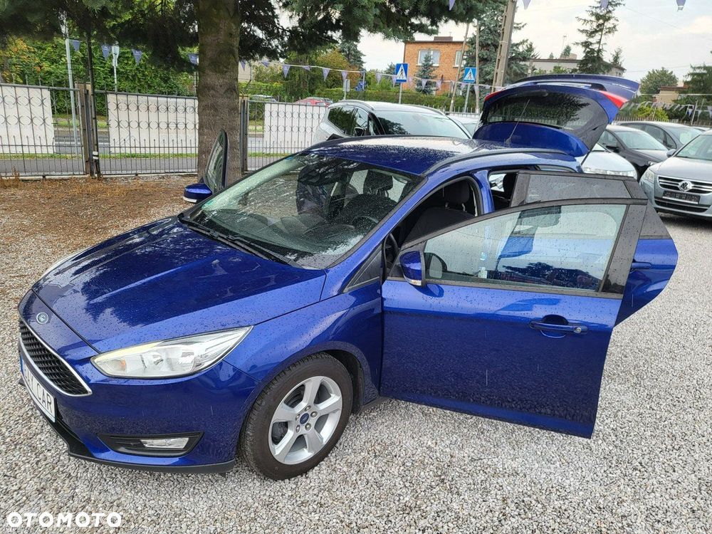 Ford Focus - 32