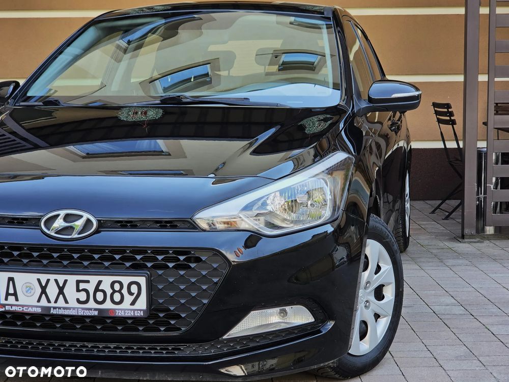Hyundai i20 1.2 - 8