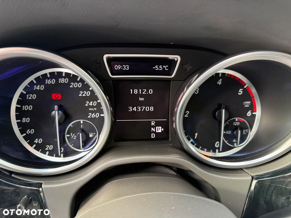 Mercedes-Benz ML 250 BlueTEC 4-Matic - 15