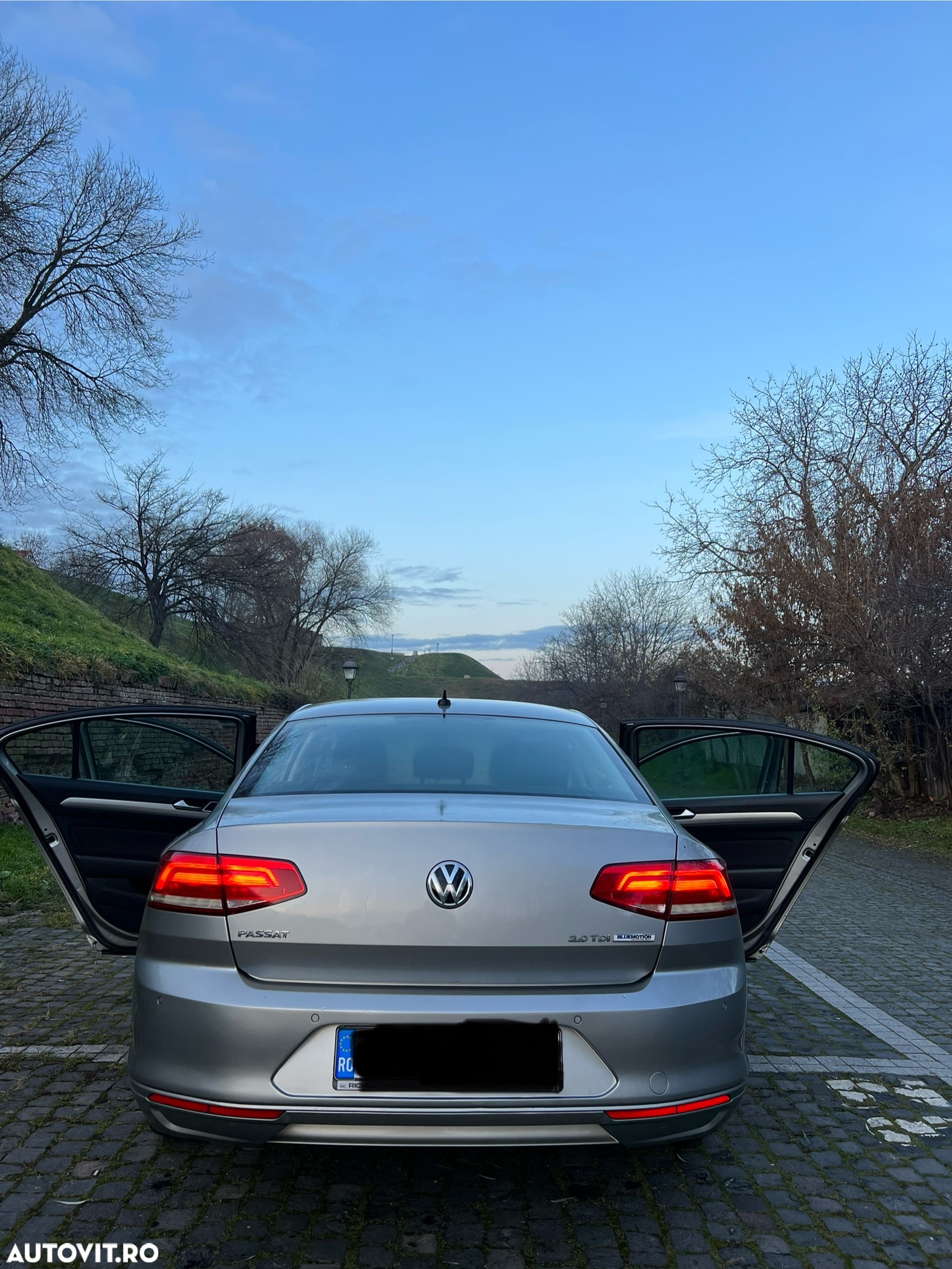 Volkswagen Passat Variant 2.0 TDI Comfortline - 2