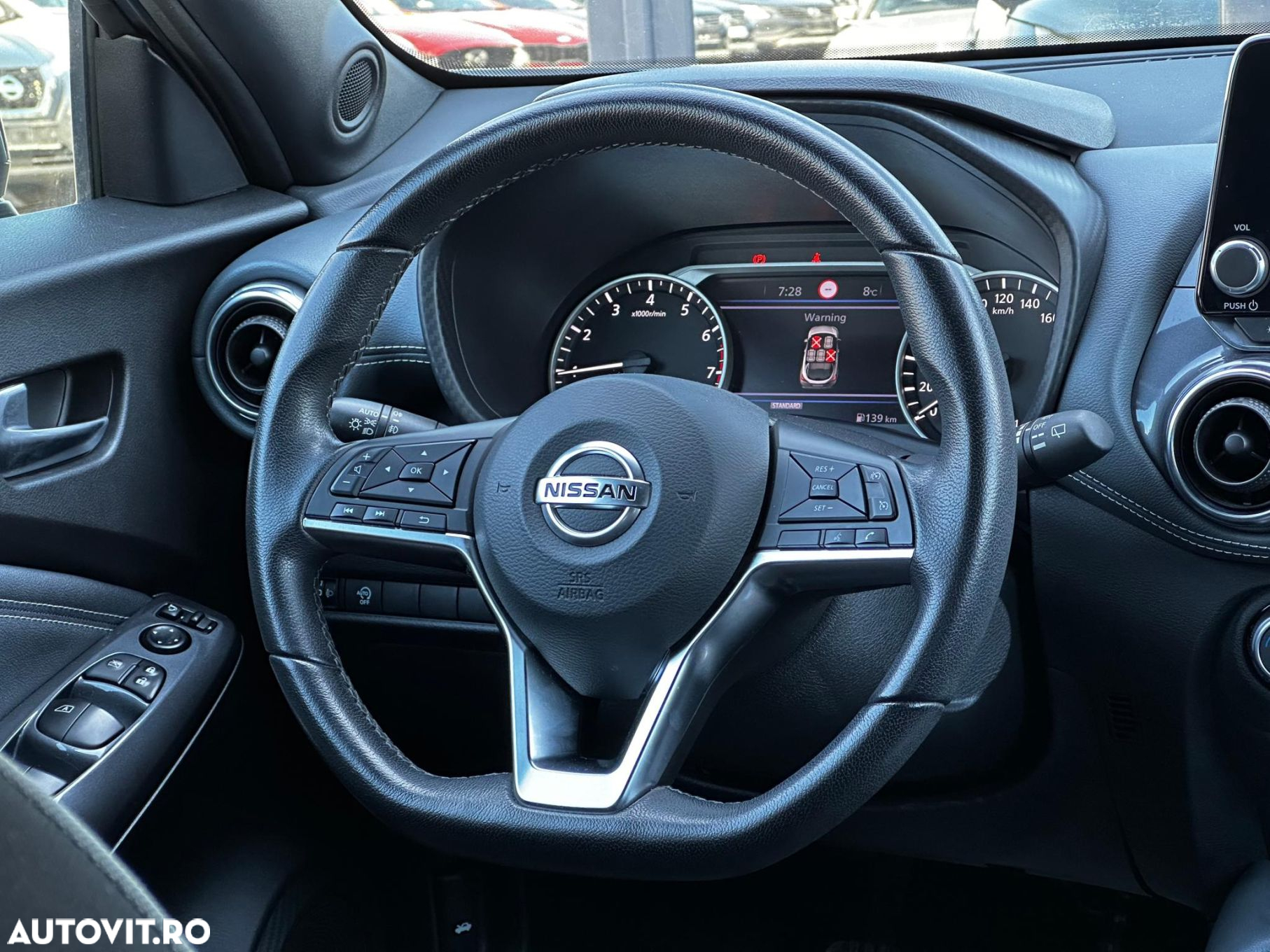 Nissan Juke - 10