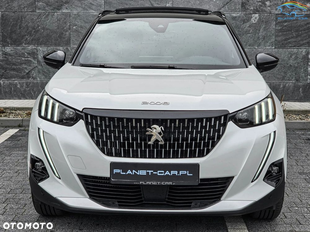 Peugeot 2008 PureTech 130 EAT8 GT - 8