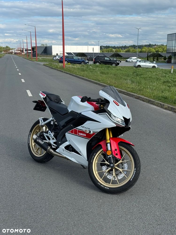 Yamaha YZR - 2