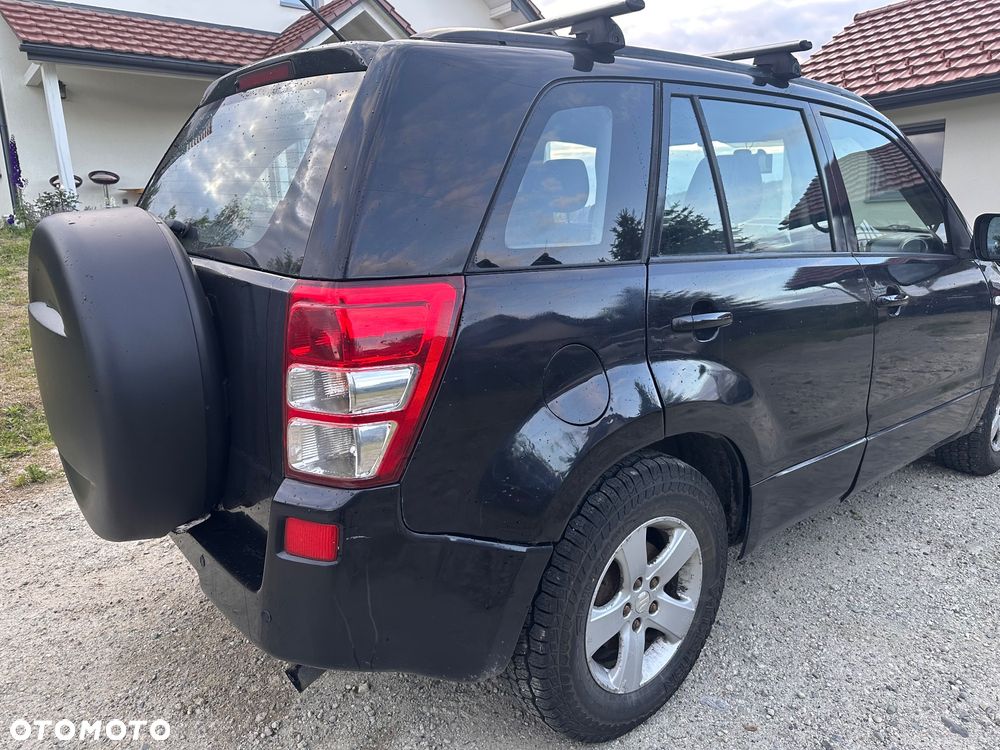 Suzuki Grand Vitara 1.9 DDiS - 4