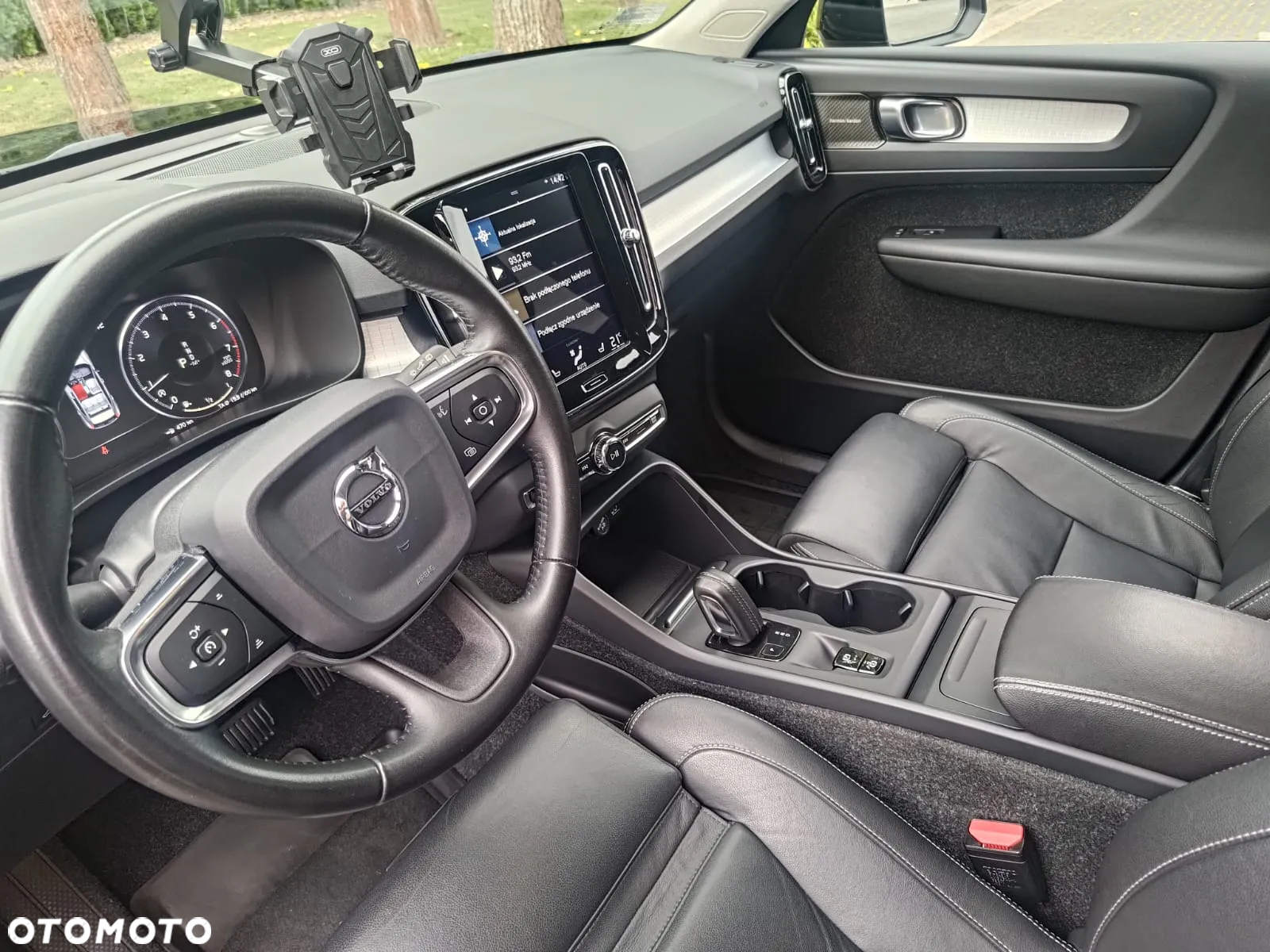 Volvo XC 40 T5 AWD Momentum - 9