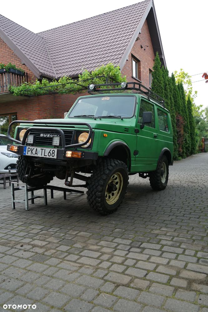 Suzuki Samurai - 3