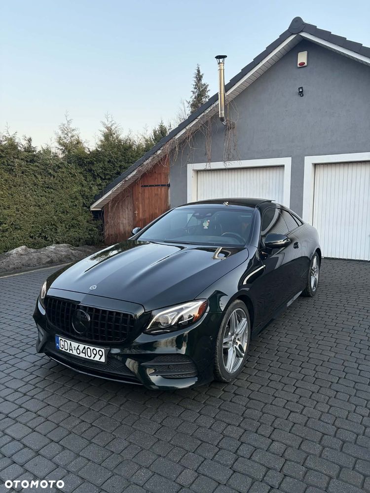 Mercedes-Benz Klasa E 400 4-Matic 9G-TRONIC - 2