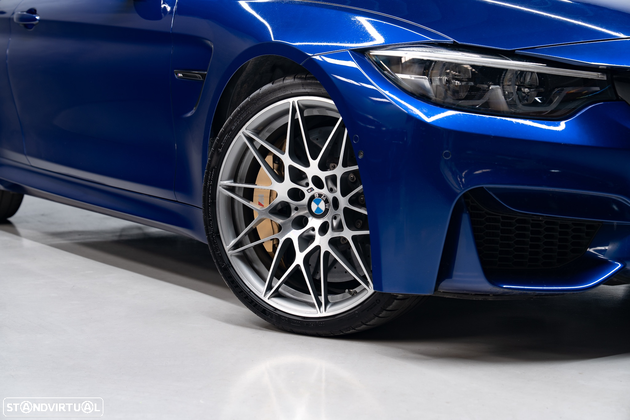 BMW M4 - 4